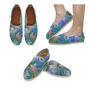 Graffiti Abstract Blue Unisex Classic Canvas Slip-On (Model 1206)