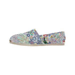 I Spy Paisley Negative Unisex Classic Canvas Slip-On (Model 1206)