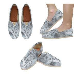 Spooky Tree Negative Unisex Classic Canvas Slip-On (Model 1206)