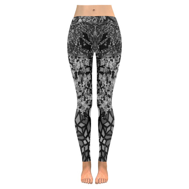 Holiday Paisley Black and White Low Rise Leggings (Invisible Stitch) (Model L05)