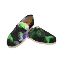 Load image into Gallery viewer, Jellyfish Green and Purple Unisex Classic Canvas Slip-On (Model 1206)