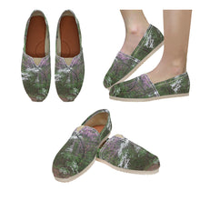 Load image into Gallery viewer, Arkansas Dogwood and Red Bud Flower Unisex Classic Canvas Slip-On (Model 1206)