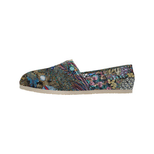 Fun and Fancy Paisley Unisex Classic Canvas Slip-On (Model 1206)